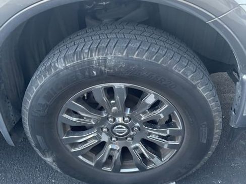 Used 2017 Nissan Titan Platinum Reserve image 13