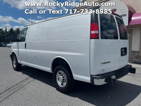 Used 2024 Chevrolet Express 2500 w/ Driver Convenience Package RWD image 5