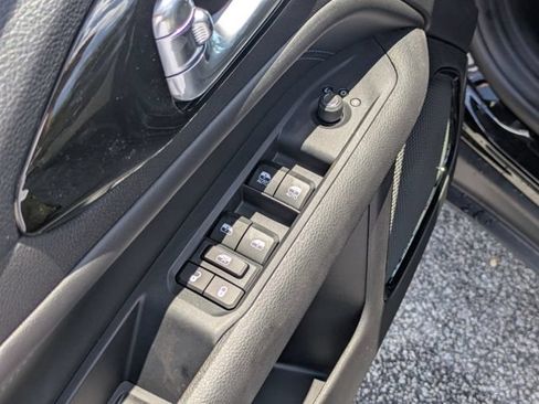 New 2026 Jeep Compass Latitude AWD/4WD image 13