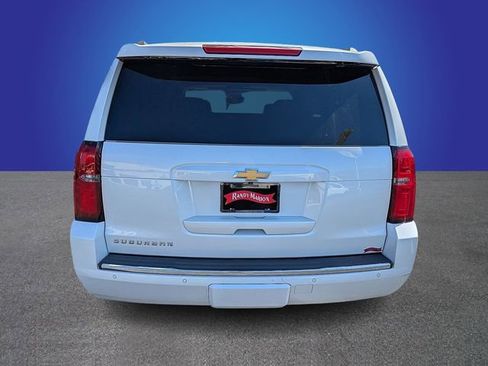 Used 2016 Chevrolet Suburban LTZ image 4