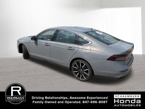 Used 2023 Honda Accord Touring image 9
