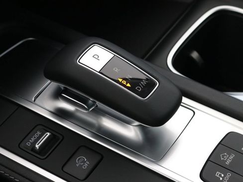 Certified 2025 INFINITI QX60 Pure AWD/4WD image 19