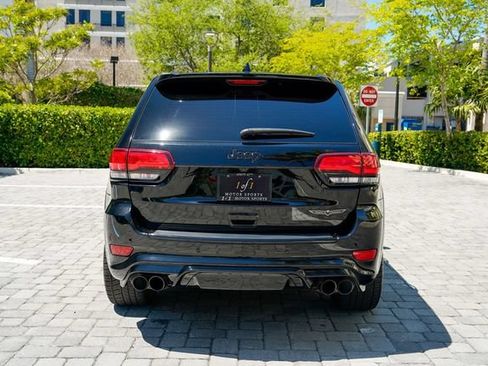 Used 2018 Jeep Grand Cherokee Trackhawk AWD/4WD image 22