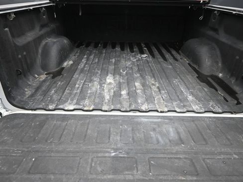 Used 2018 GMC Sierra 1500 SLT image 9