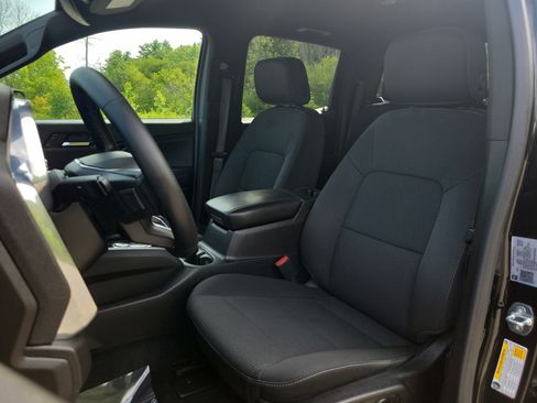 Used 2023 GMC Canyon Elevation w/ Convenience Package AWD/4WD image 14