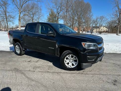 Used 2020 Chevrolet Colorado LT image 2