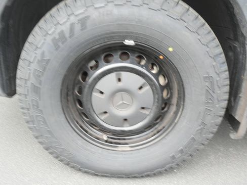 Used 2024 Mercedes-Benz Sprinter 2500 image 19