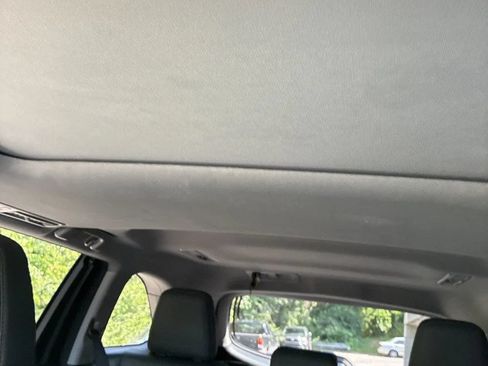 Used 2015 Toyota Highlander XLE AWD/4WD image 33