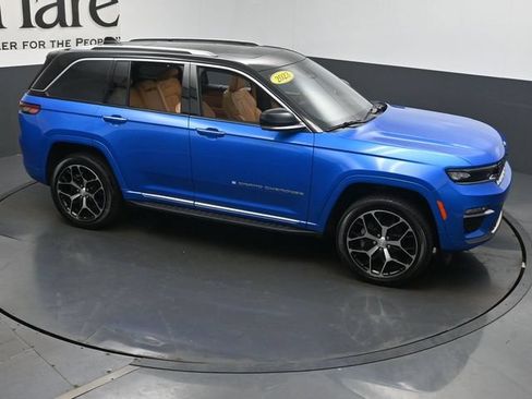 Used 2023 Jeep Grand Cherokee Summit AWD/4WD image 58