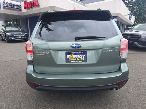 Used 2018 Subaru Forester 2.5i Premium AWD/4WD image 6