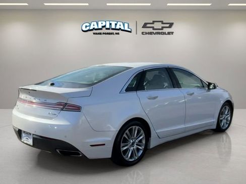 Used 2016 Lincoln MKZ w/ Equipment Group 200A Select image 5