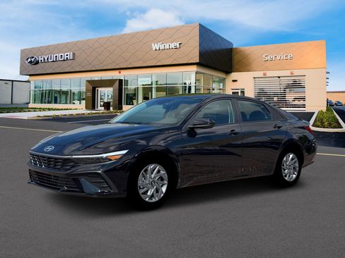 New 2026 Hyundai Elantra Blue image 2