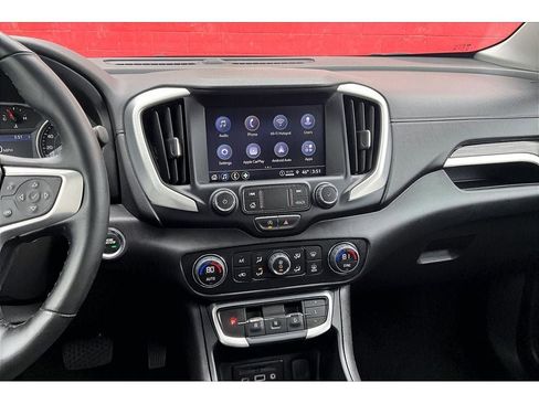 Used 2024 GMC Terrain SLT AWD/4WD image 7