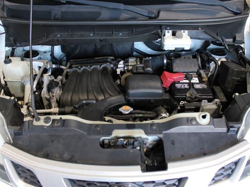 Used 2015 Nissan NV200 SV image 29