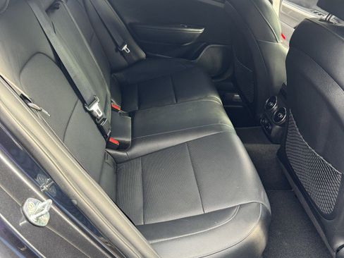 Used 2022 Kia Stinger GT-Line RWD image 6