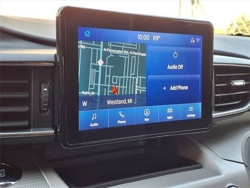 Certified 2023 Ford Explorer XLT w/ Equipment Group 202A image 15