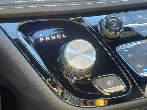 New 2026 Chrysler Pacifica Select FWD image 35