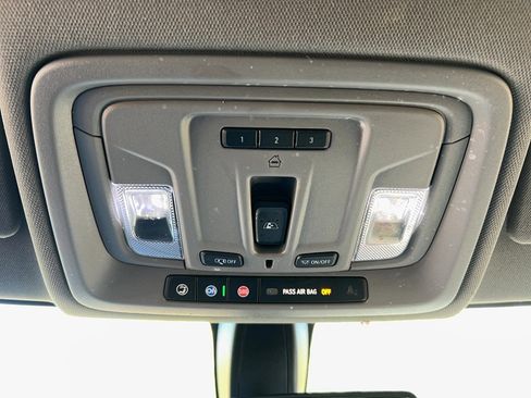 Used 2020 Chevrolet Silverado 1500 RST image 23