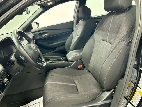 Used 2023 Honda Accord Sport image 13