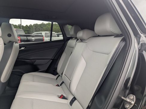 Used 2021 Volkswagen ID.4 Pro S w/ Gradient Package AWD/4WD image 22