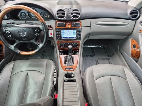 Used 2008 Mercedes-Benz CLK 350 Cabriolet image 18