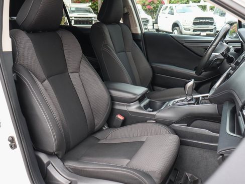 Used 2023 Subaru Outback Premium image 30