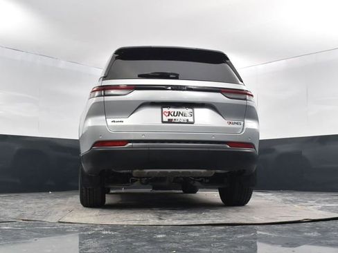 New 2026 Jeep Grand Cherokee Altitude AWD/4WD image 49