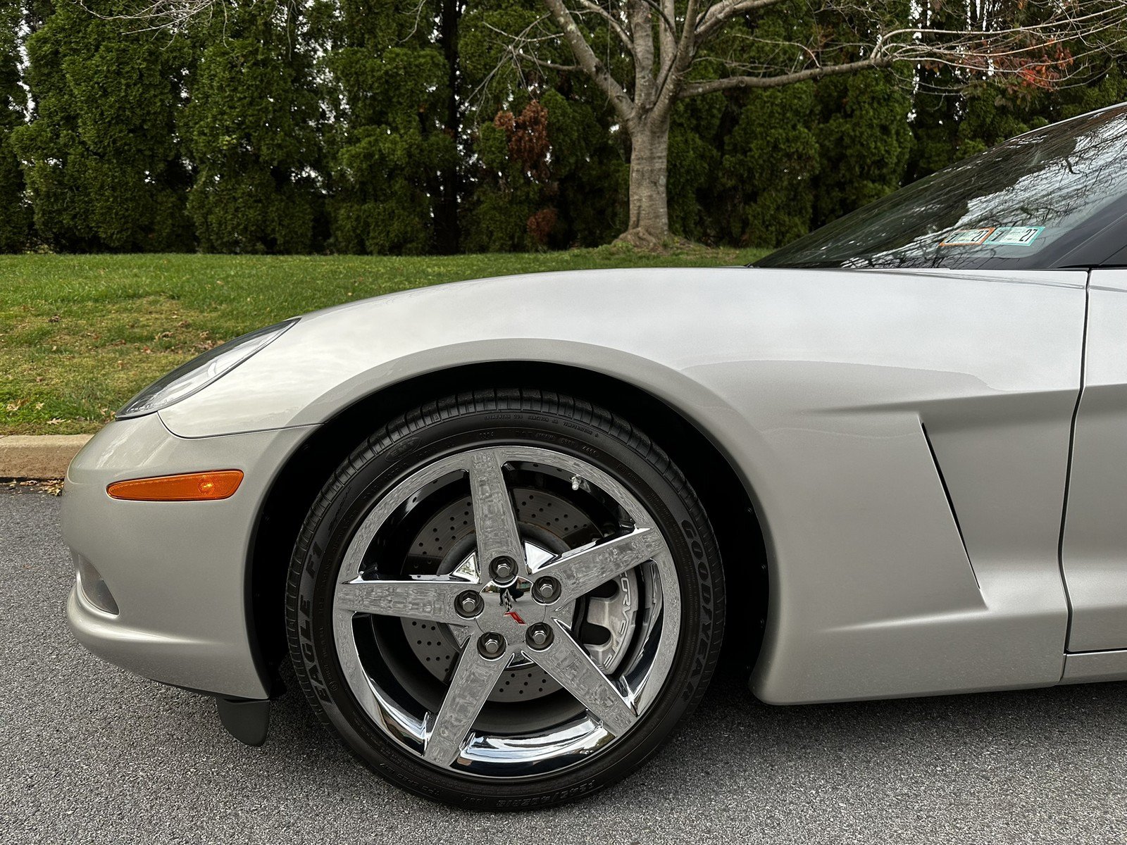 Used 2007 Chevrolet Corvette Convertible w/ Preferred Equipment Group RWD image 74