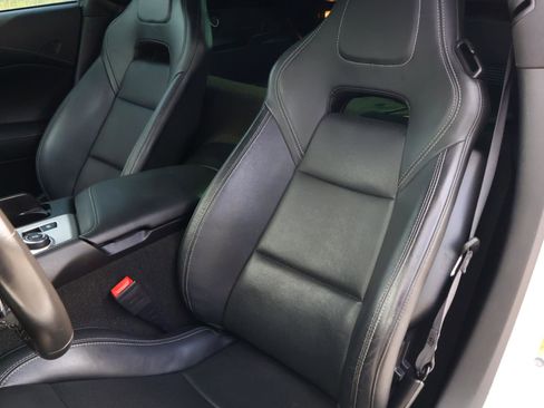 Used 2018 Chevrolet Corvette Stingray Coupe w/ Battery Protection Package image 9