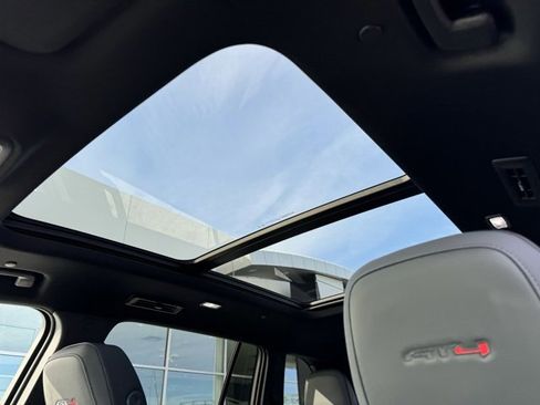 New 2026 GMC Acadia AT4 w/ Luxury Package image 14