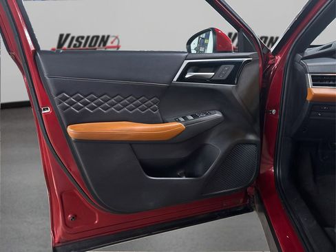 Used 2023 Mitsubishi Outlander SEL image 23