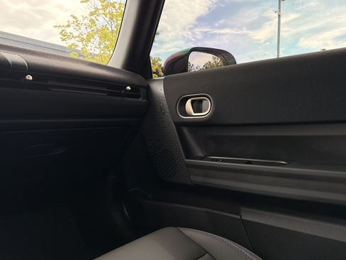Certified 2026 MINI Cooper 2-Door Hardtop FWD image 40