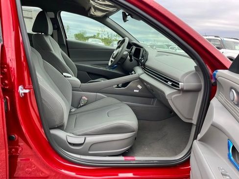 New 2026 Hyundai Elantra Sport w/ Cargo Package FWD image 22