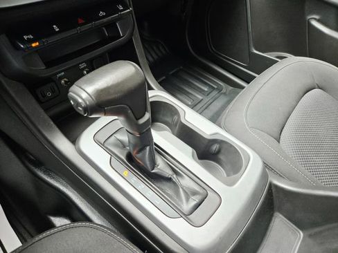 Used 2021 Chevrolet Colorado LT w/ Fleet Safety Package RWD image 15