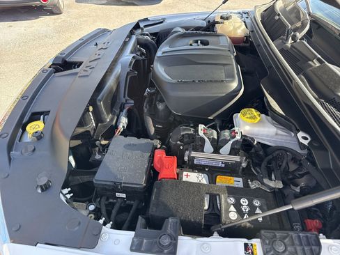 Used 2025 RAM 1500 Laramie image 37