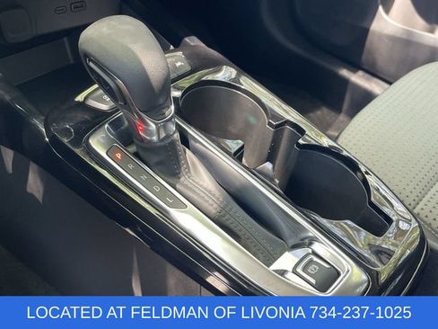Used 2024 Chevrolet Trax LT w/ Driver Confidence Package FWD image 15