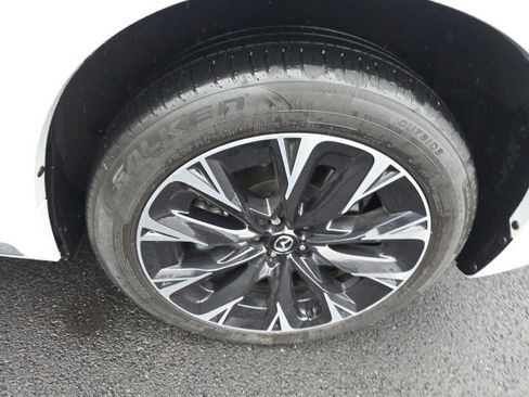 Used 2024 MAZDA CX-90 3.3 Turbo S w/ Premium Plus image 37