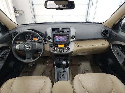 Used 2012 Toyota RAV4 Limited w/ Navigation Value Pkg AWD/4WD image 32