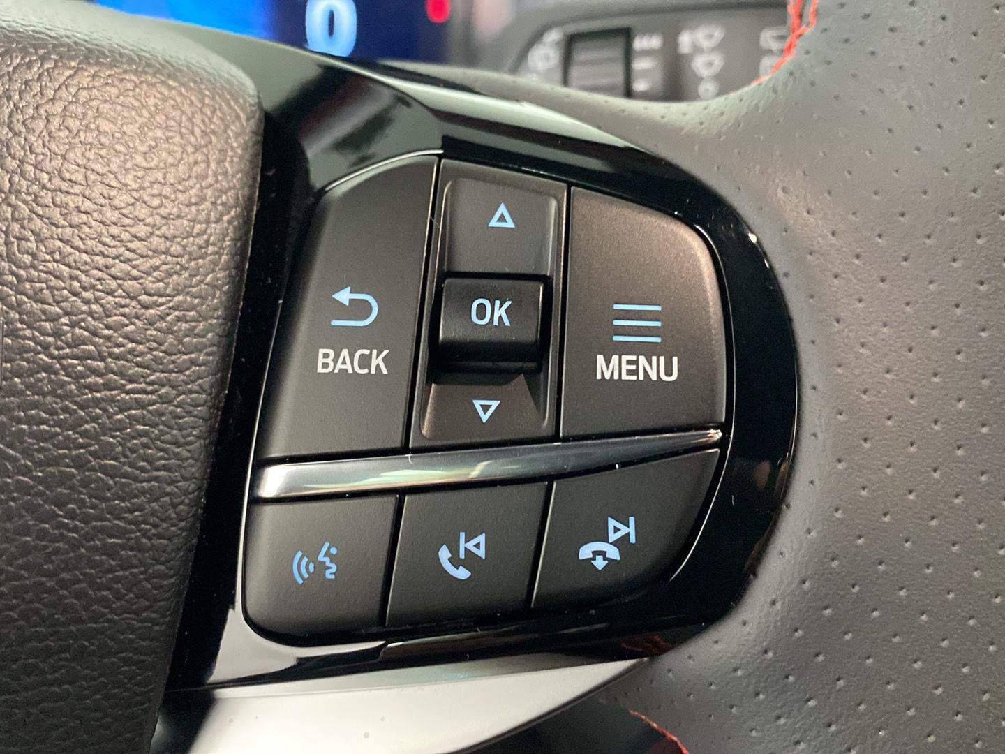 Used 2026 Ford Explorer ST-Line AWD/4WD image 18