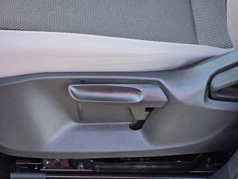 Used 2023 Volkswagen Taos S image 14