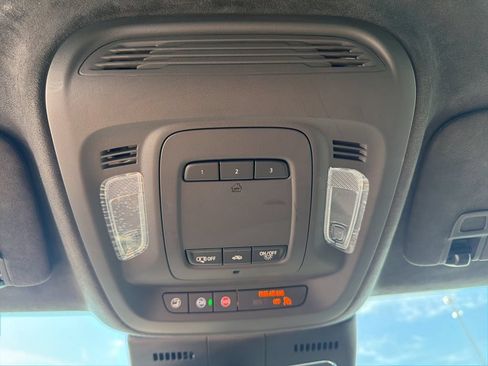 Used 2025 Cadillac CT5 V Blackwing w/ Super Cruise 1 Package RWD image 17