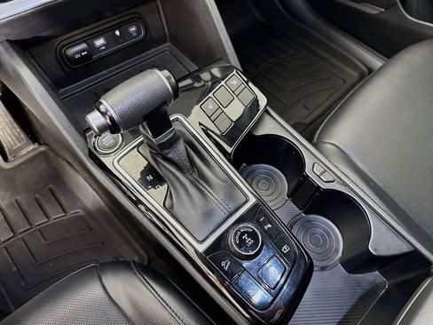 Used 2023 Kia Sportage X-Line w/ X-Line Premium Package image 16