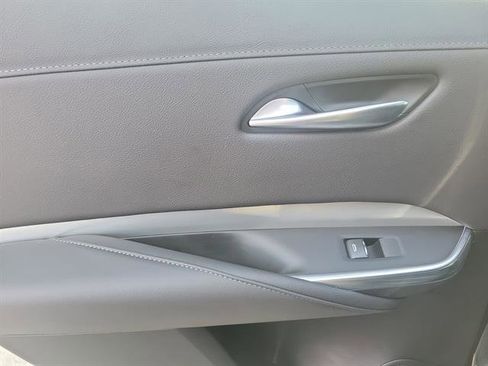 Certified 2023 Cadillac XT4 Premium Luxury image 13