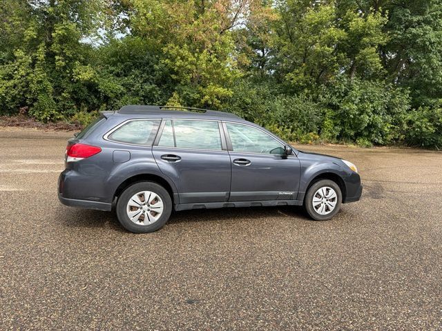 Used 2013 Subaru Outback 2.5i AWD/4WD image 22