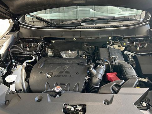 New 2025 Mitsubishi Outlander Sport LE image 28