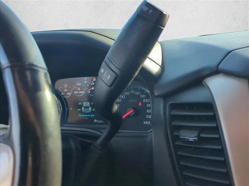 Used 2019 GMC Yukon XL Denali image 11