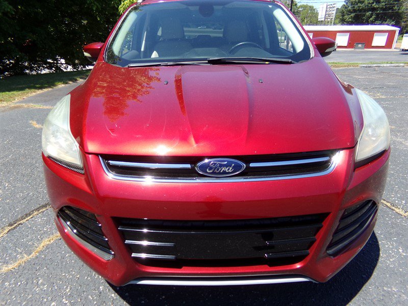 Used 2016 Ford Escape Titanium AWD/4WD image 3