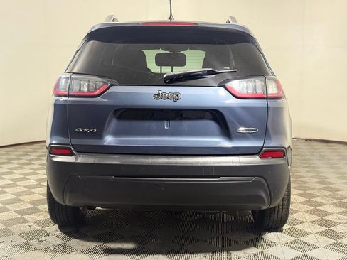 Used 2020 Jeep Cherokee Latitude AWD/4WD image 5