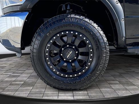 Used 2016 RAM 2500 Tradesman w/ Chrome Appearance Group image 10