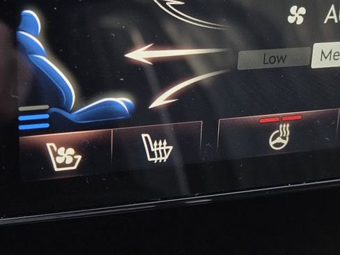 Used 2021 Genesis G80 2.5T w/ Prestige Package image 7